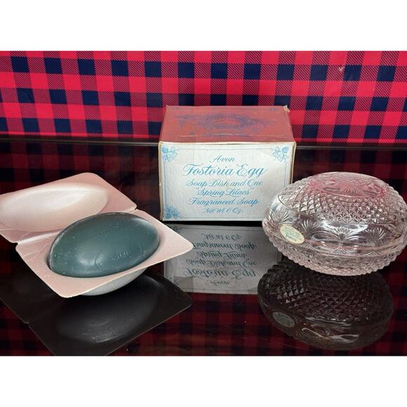 NIB Vintage Avon Fostoria Egg Soap Dish And Soap Spring Lilacs - Picture 1 of 13